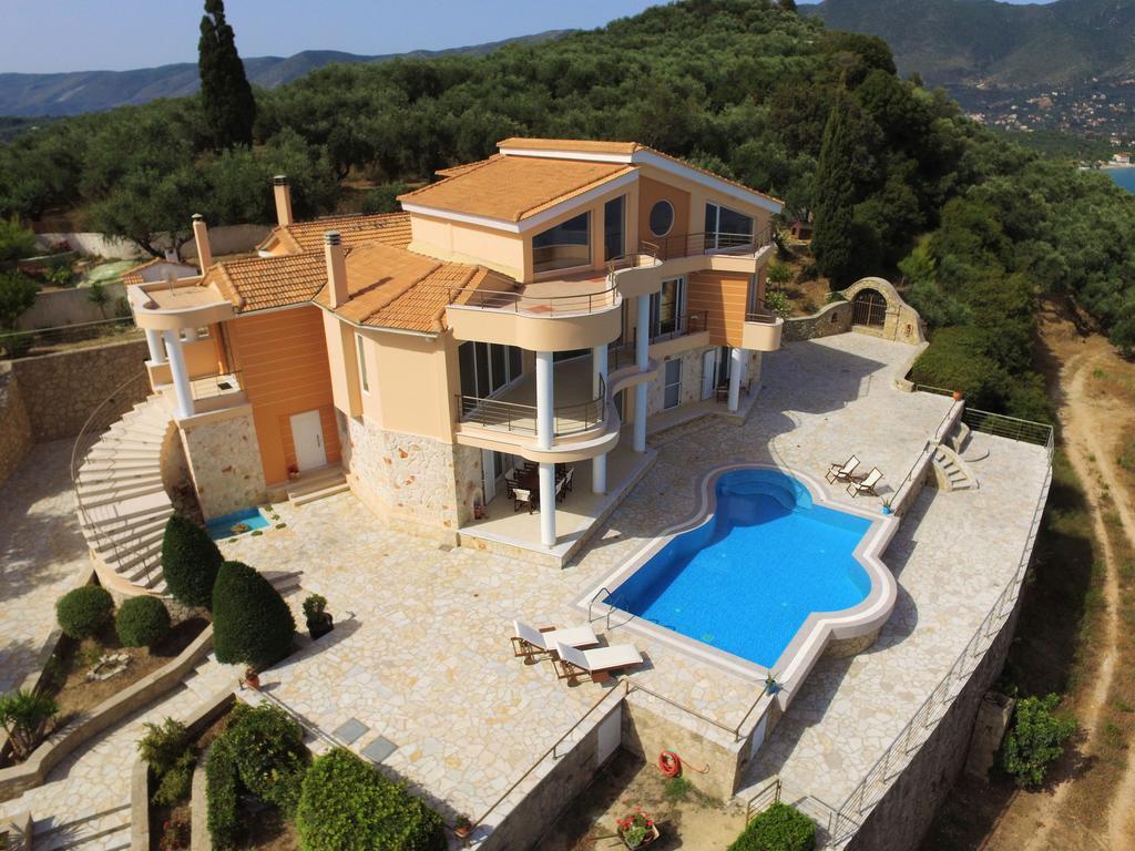 Pyrgos Zante Suites Alykanas  Ngoại thất bức ảnh