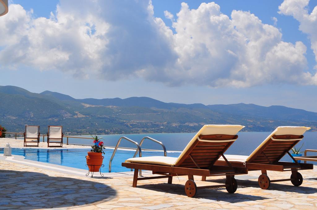 Pyrgos Zante Suites Alykanas  Ngoại thất bức ảnh