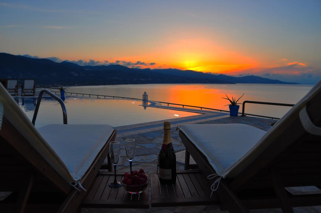 Pyrgos Zante Suites Alykanas  Ngoại thất bức ảnh