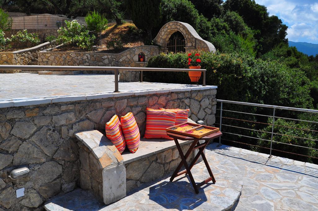 Pyrgos Zante Suites Alykanas  Ngoại thất bức ảnh