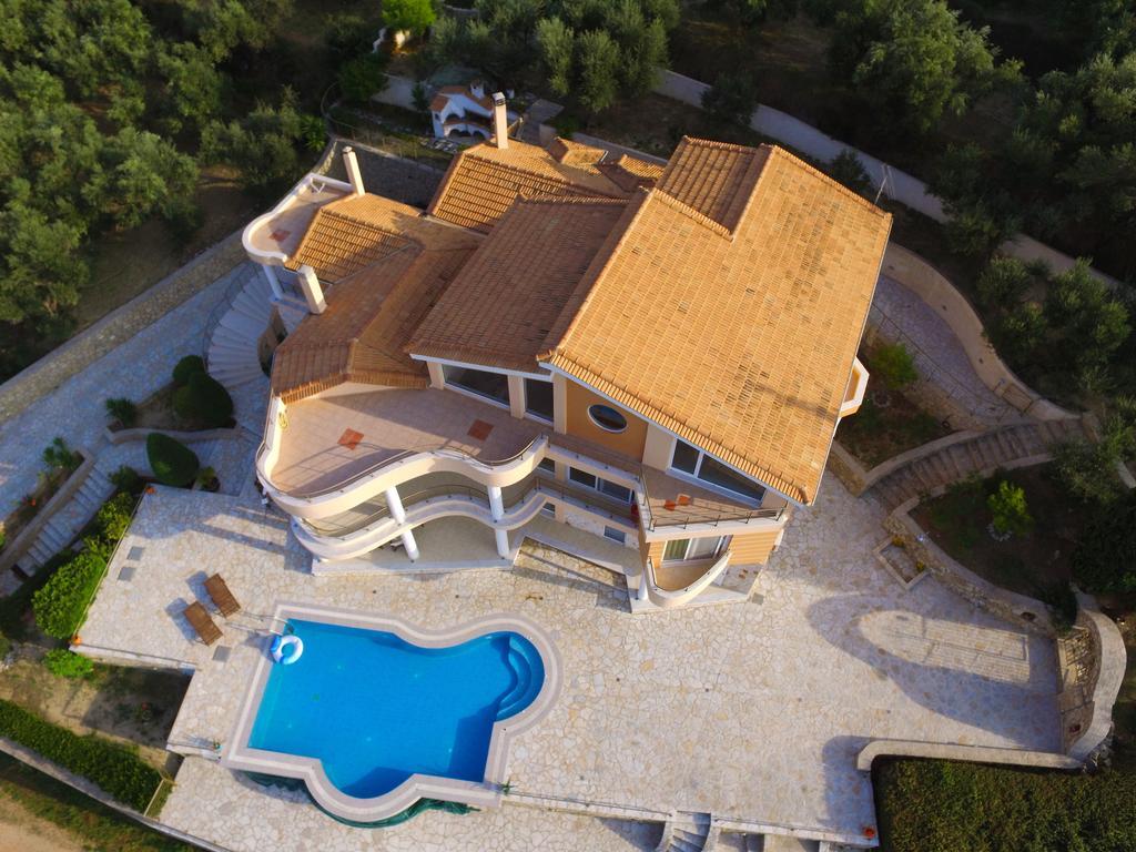 Pyrgos Zante Suites Alykanas  Ngoại thất bức ảnh